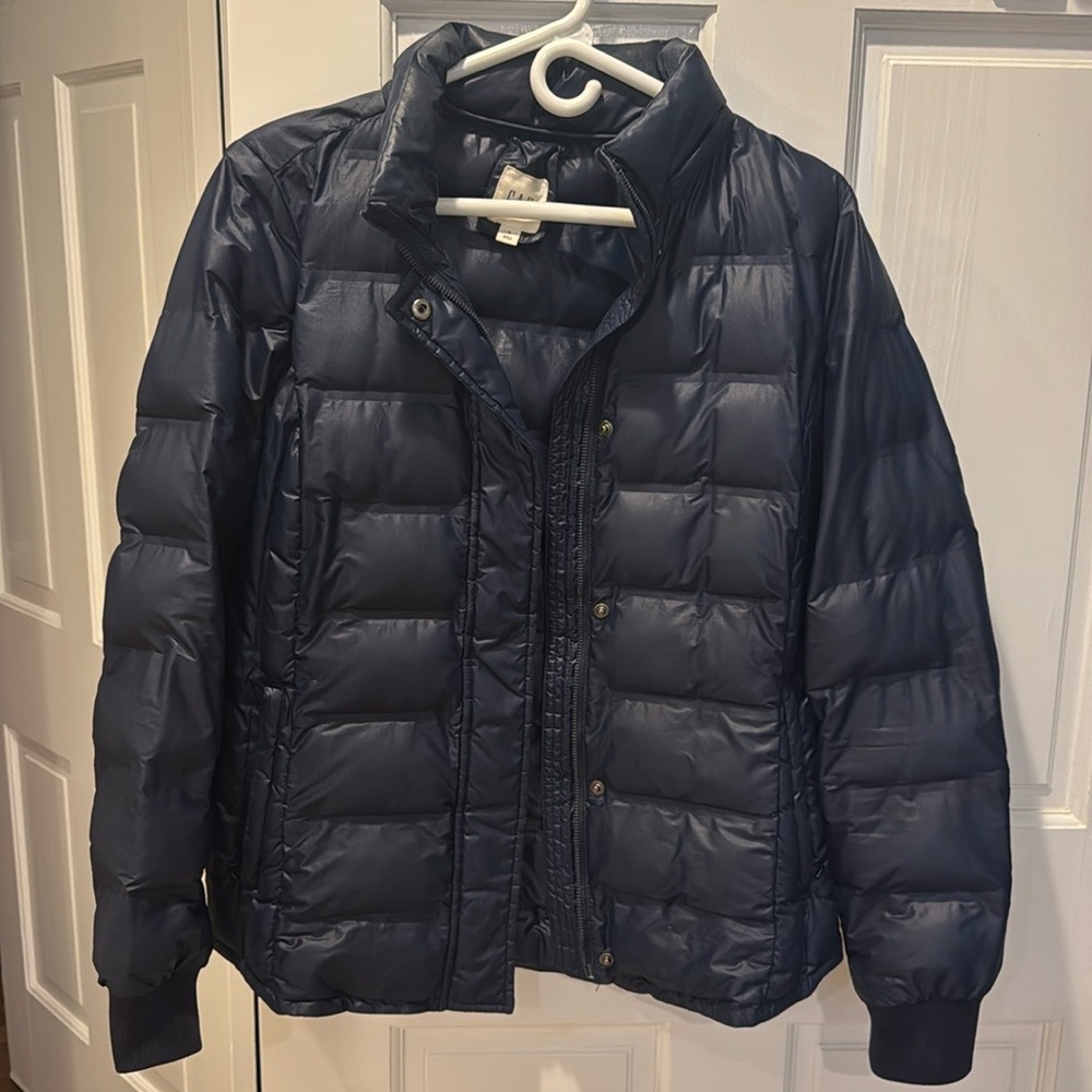 Women’s Gap alternative down light weight puffer